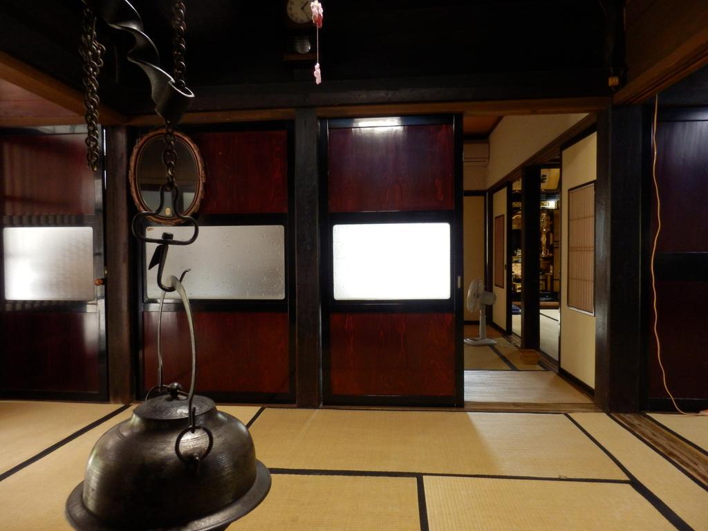 Minshuku Goyomon Hotel Nanto Buitenkant foto