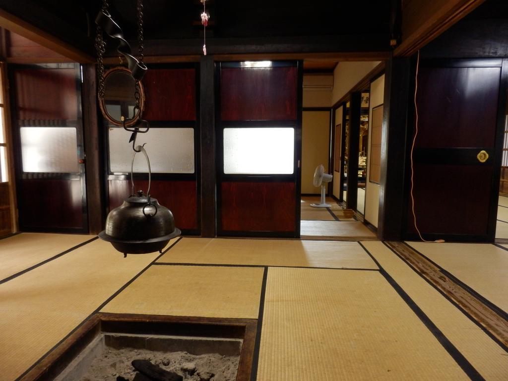 Minshuku Goyomon Hotel Nanto Buitenkant foto
